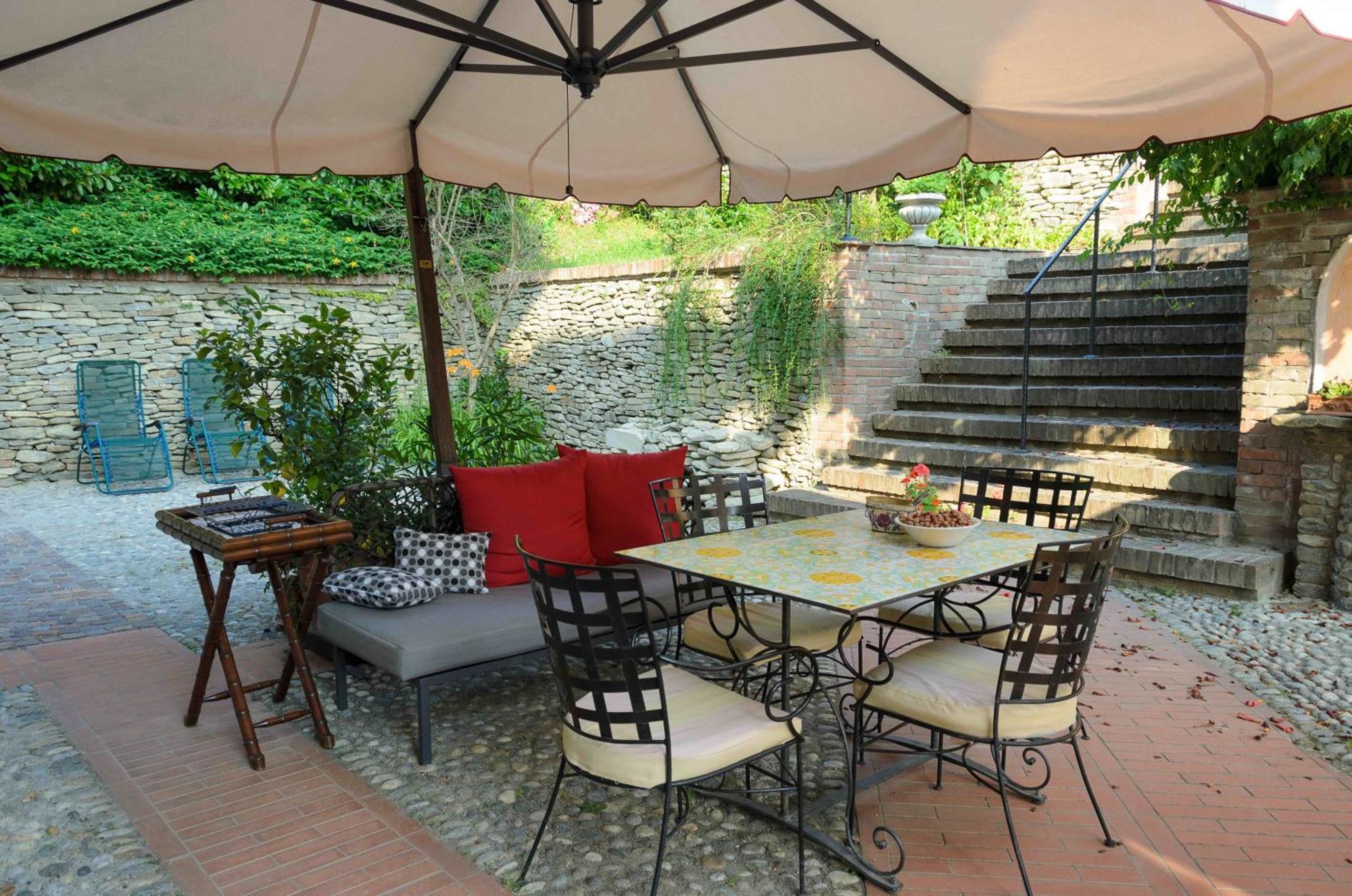 Villa La Favorita Alba  Zewnętrze zdjęcie